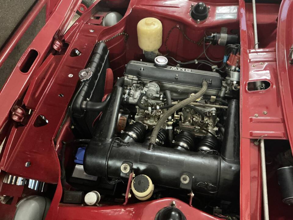Obraz 33/35 pojazdu BMW 1600 TI (1967)