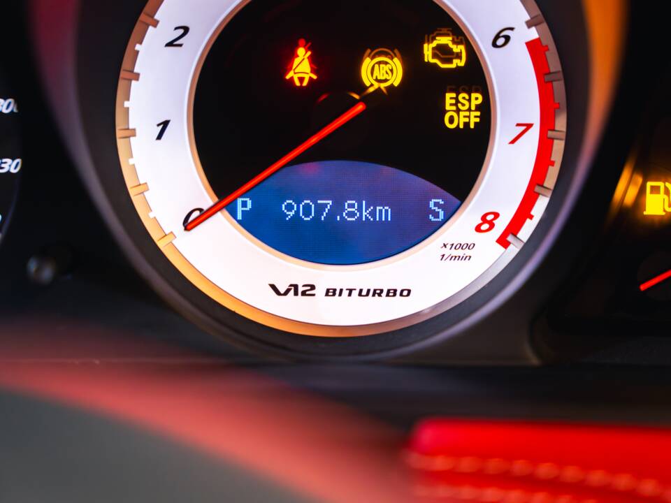 Afbeelding 47/47 van Mercedes-Benz SL 65 AMG Black Series (2010)