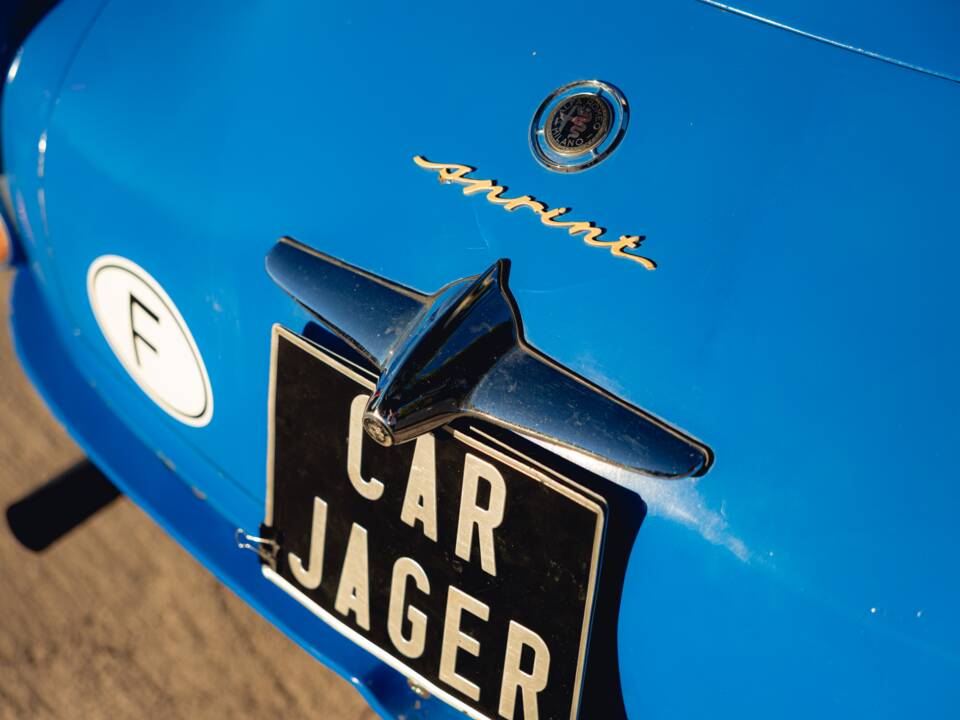 Image 14/24 of Alfa Romeo Giulietta Sprint (1960)