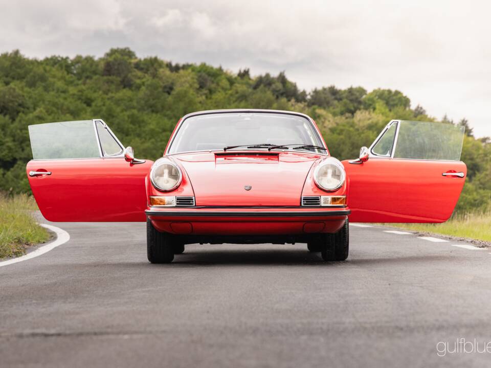 Immagine 6/51 di Porsche 911 2.2 E (1970)