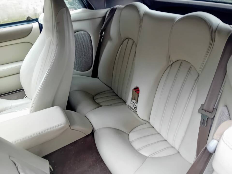 Immagine 25/39 di Jaguar XK8 4.0 (1998)