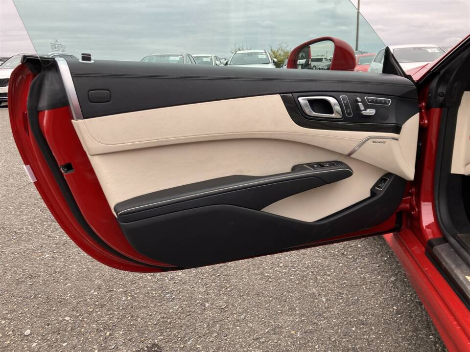 Afbeelding 25/70 van Mercedes-Benz SL 63 AMG (2012)