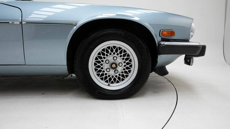 Bild 10/15 von Jaguar XJS 5.3 V12 (1990)
