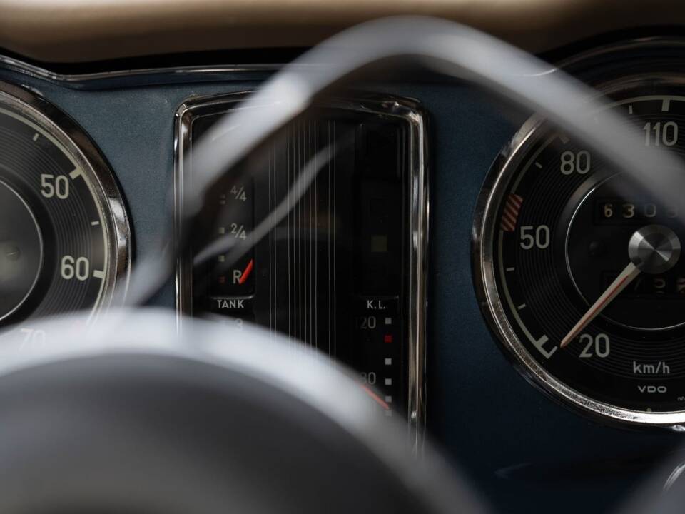 Immagine 62/93 di Mercedes-Benz 230 SL (1965)