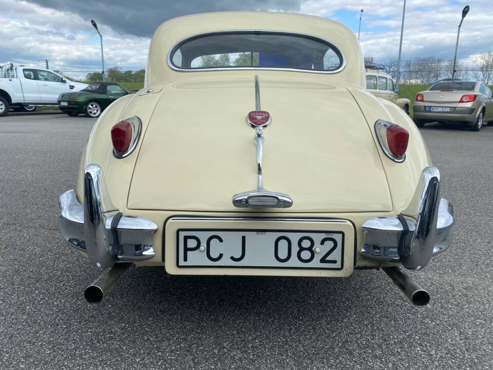 Bild 3/6 von Jaguar XK 140 FHC (1956)