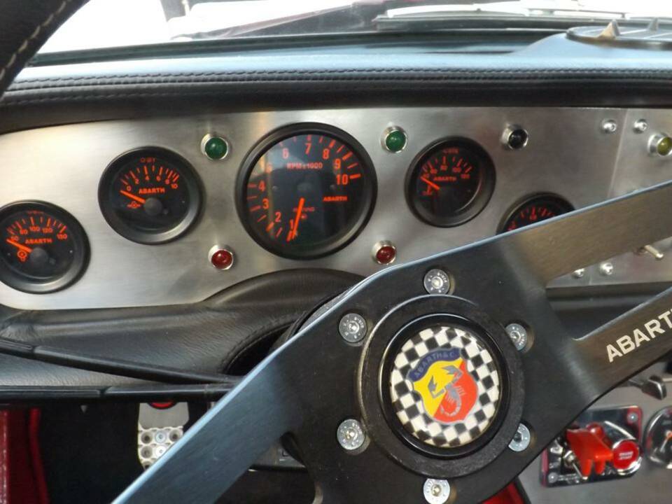 Bild 29/50 von FIAT 124 Spider CS (1967)