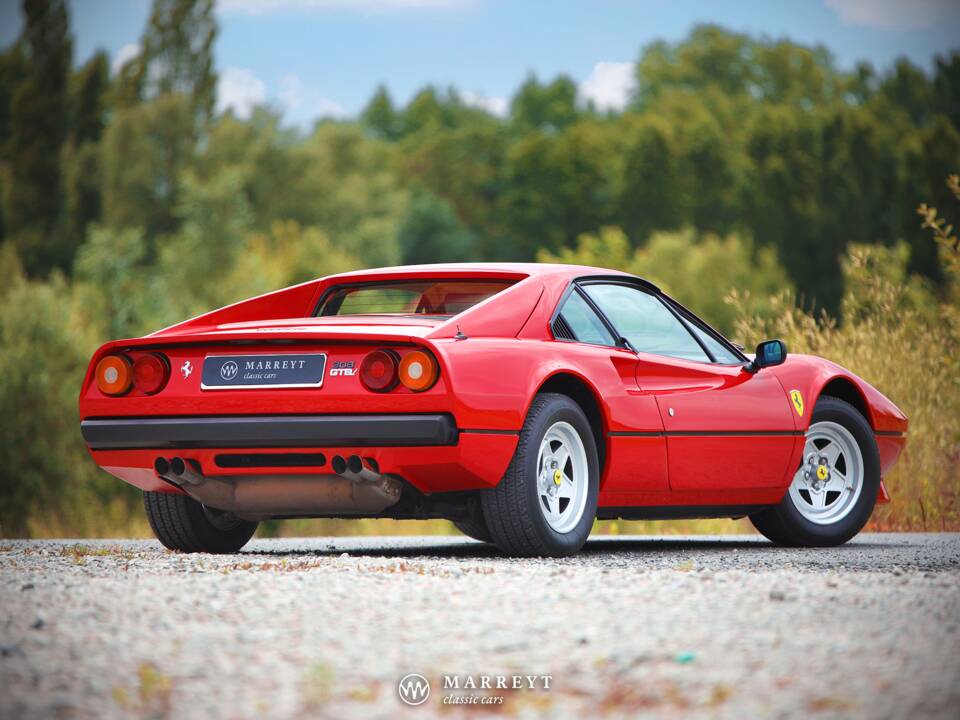 Bild 5/55 von Ferrari 308 GTBi (1981)