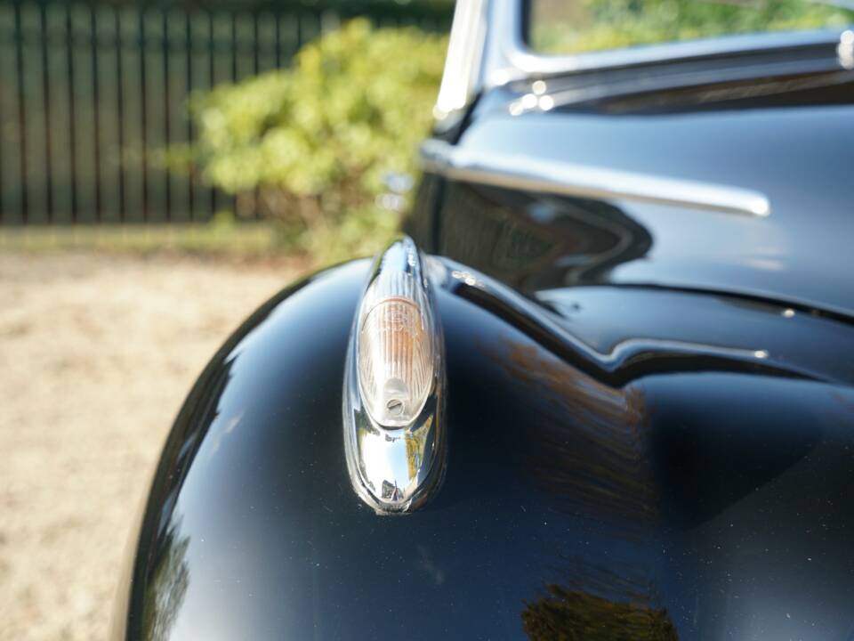 Afbeelding 43/50 van BMW 502 - 3.2 Litre (1958)