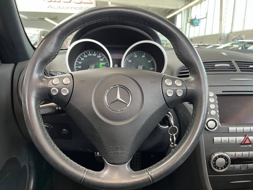 Bild 37/39 von Mercedes-Benz SLK 200 Kompressor (2005)