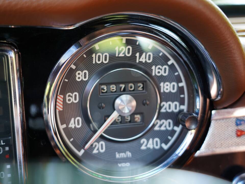 Image 4/11 of Mercedes-Benz 280 SL (1969)