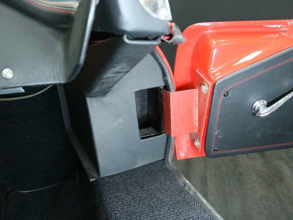 Image 37/43 of JPR Cars Wildcat (1991)