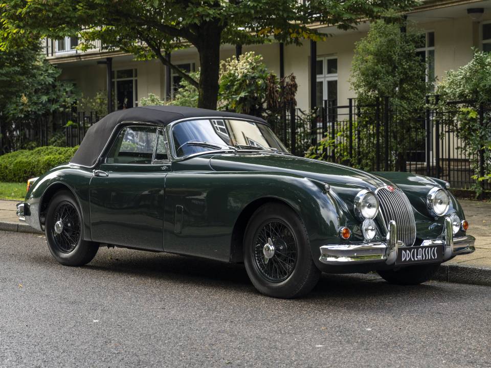 Image 7/29 of Jaguar XK 150 3.8 S DHC (1960)