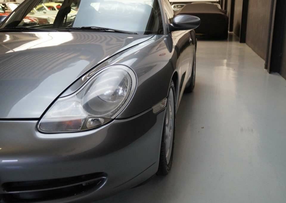 Afbeelding 40/50 van Porsche 911 Carrera (2001)