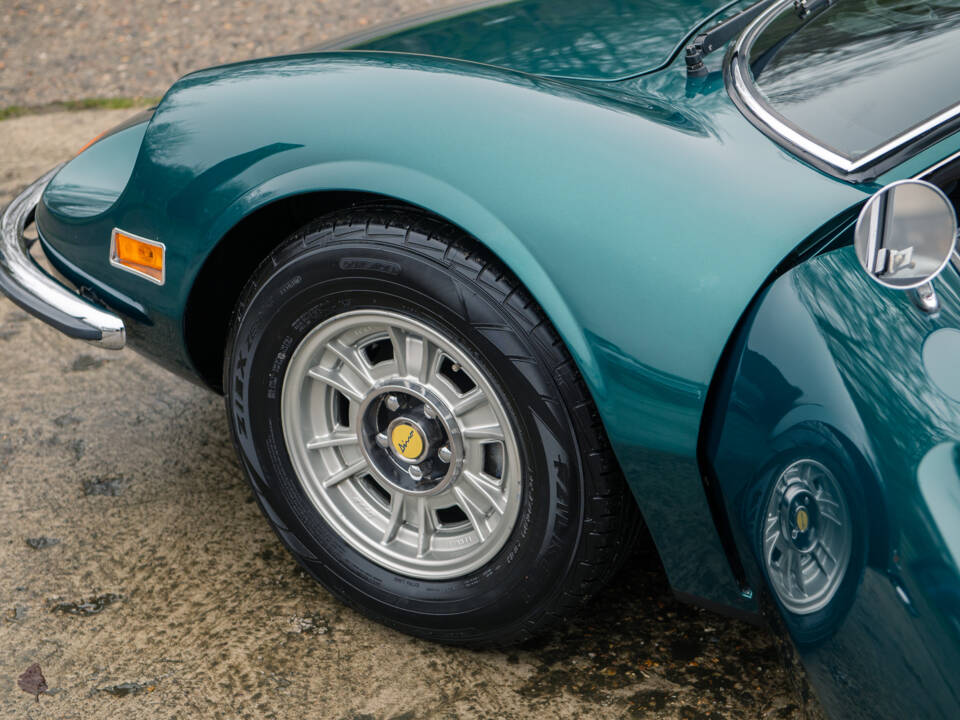 Bild 8/21 von Ferrari Dino 246 GTS (1974)