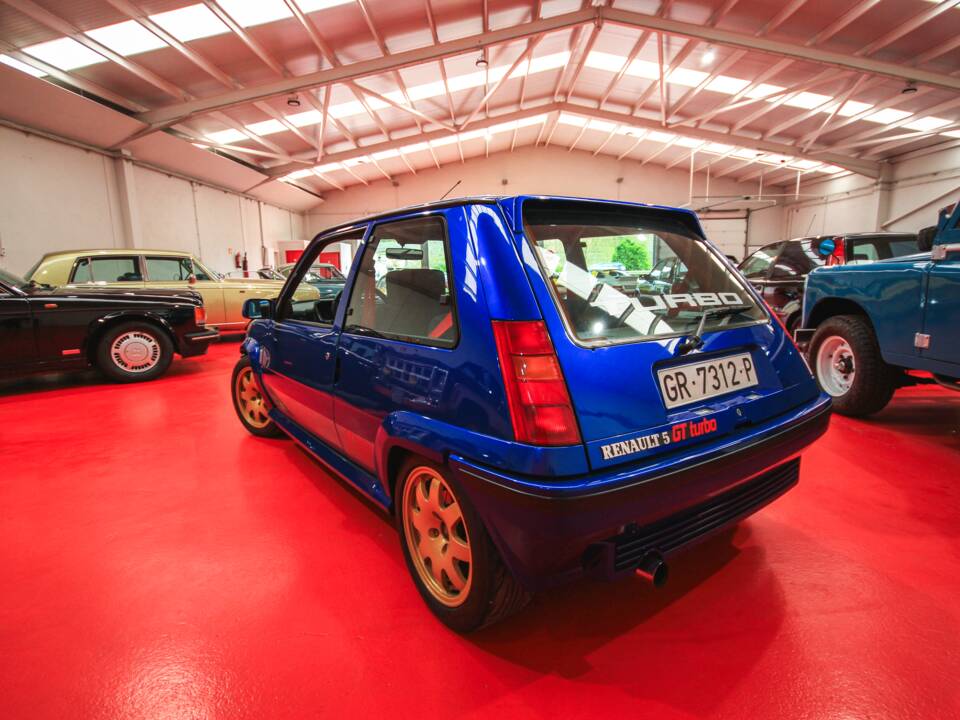 Bild 5/16 von Renault R 5 GT Turbo (1988)
