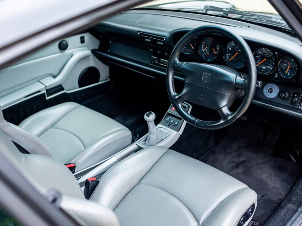 Bild 4/18 von Porsche 911 Carrera (1995)