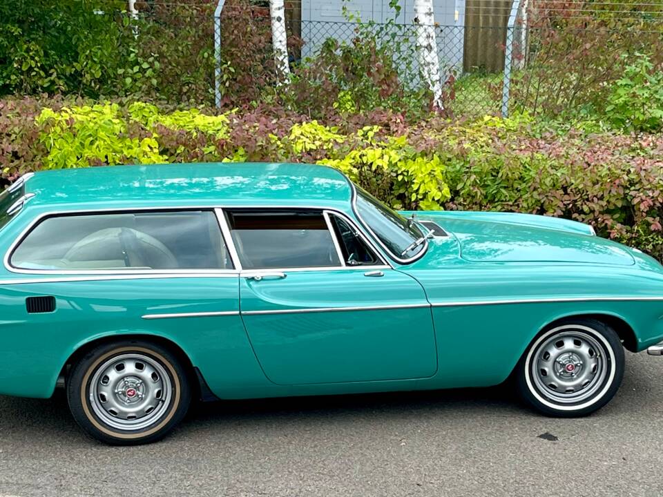 Bild 18/44 von Volvo 1800 ES (1973)