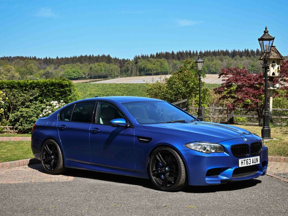 Bild 11/50 von BMW M5 (2014)