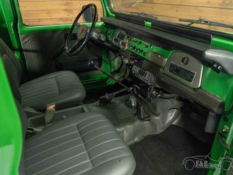 Image 10/19 of Toyota Land Cruiser BJ 42 (1983)