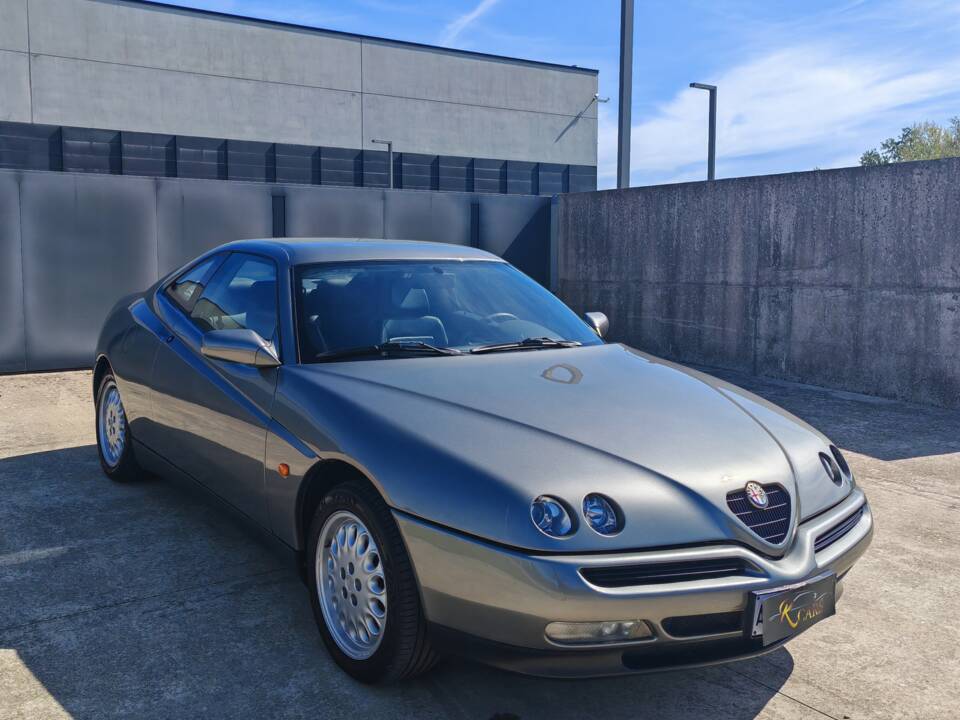 Bild 3/39 von Alfa Romeo GTV 2.0 Twin Spark (1996)