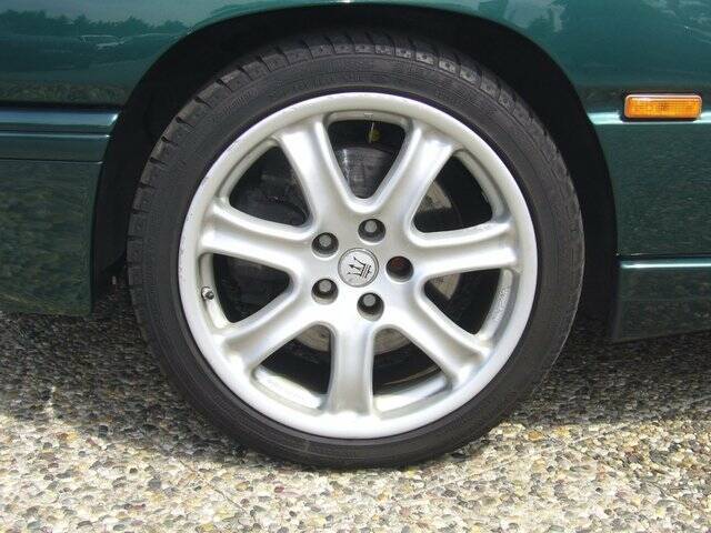 Bild 3/8 von Maserati Ghibli 2.8 (1997)