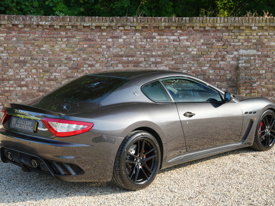 Afbeelding 41/50 van Maserati GranTurismo MC Stradale (2011)