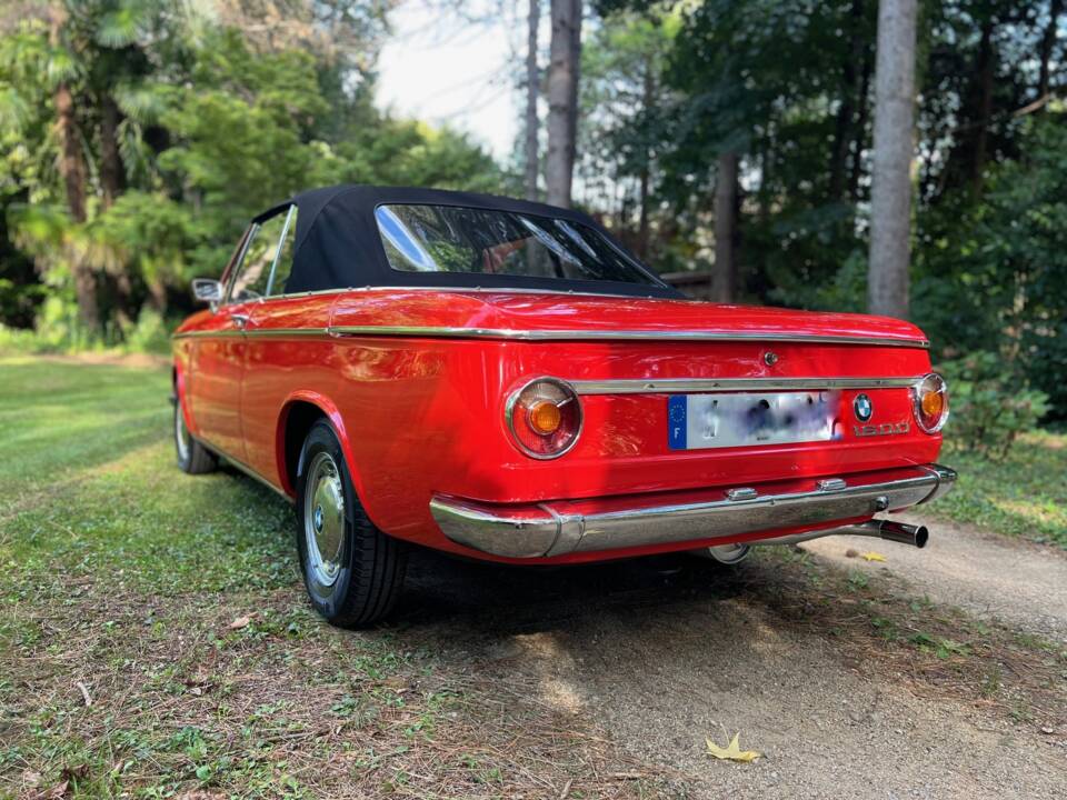 Image 39/142 of BMW 1600 Convertible (1970)