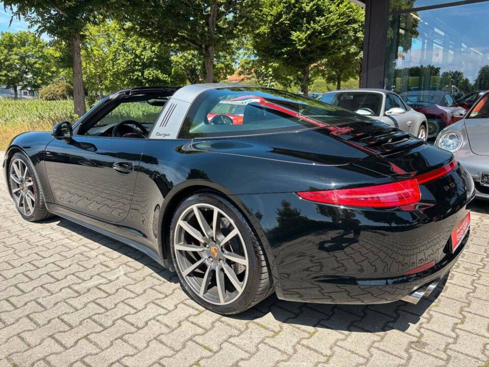 Image 11/20 of Porsche 911 Targa 4S (2015)