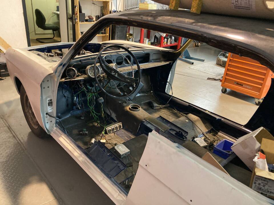 Image 69/79 of BMW 2000 CS (1969)