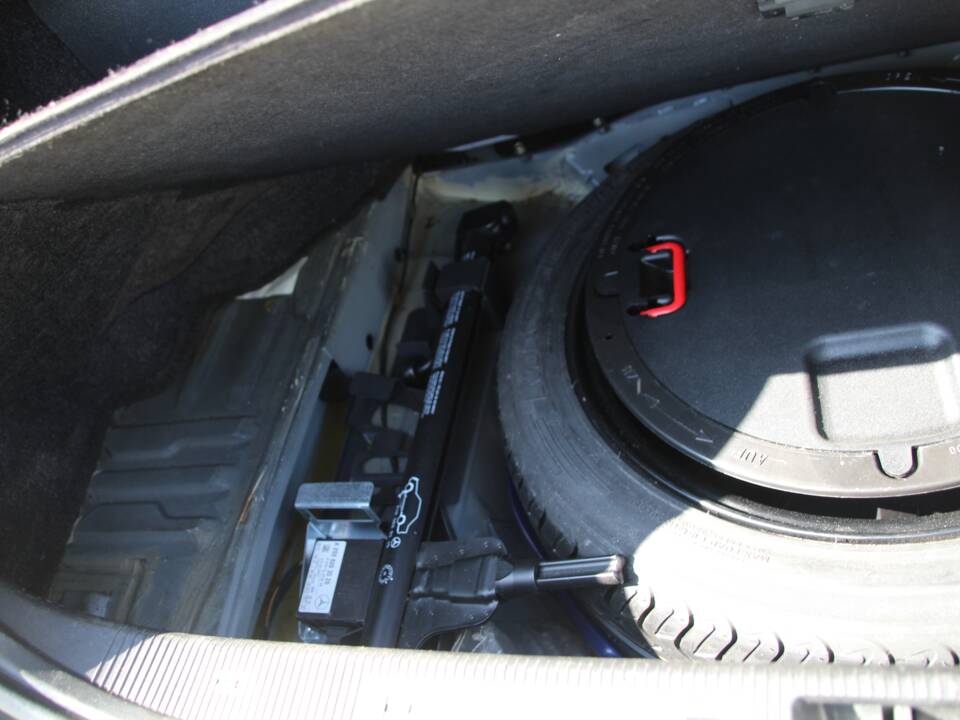 Bild 11/42 von Mercedes-Benz CLK 430 (2002)