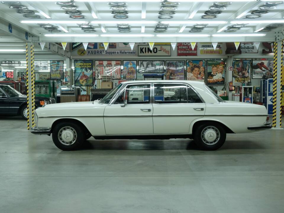 Afbeelding 4/70 van Mercedes-Benz 300 SEL (1968)