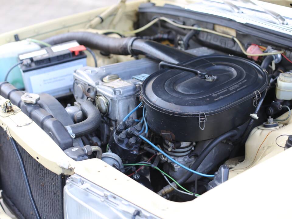 Bild 63/76 von Mercedes-Benz 280 SE (1977)