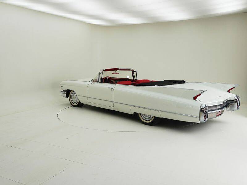 Image 4/15 of Cadillac 62 Convertible (1960)