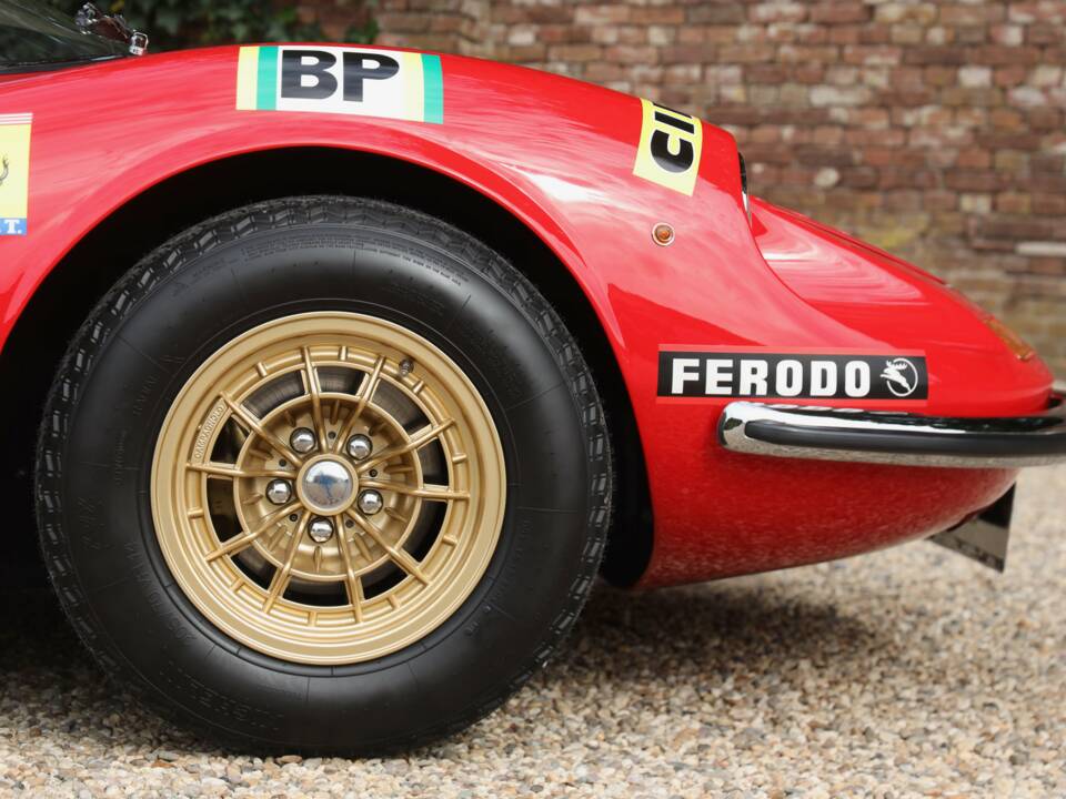 Immagine 12/50 di Ferrari Dino 246 GT (1971)