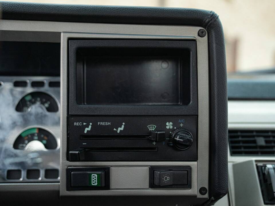 Afbeelding 44/50 van GMC Sierra 2500 (1990)