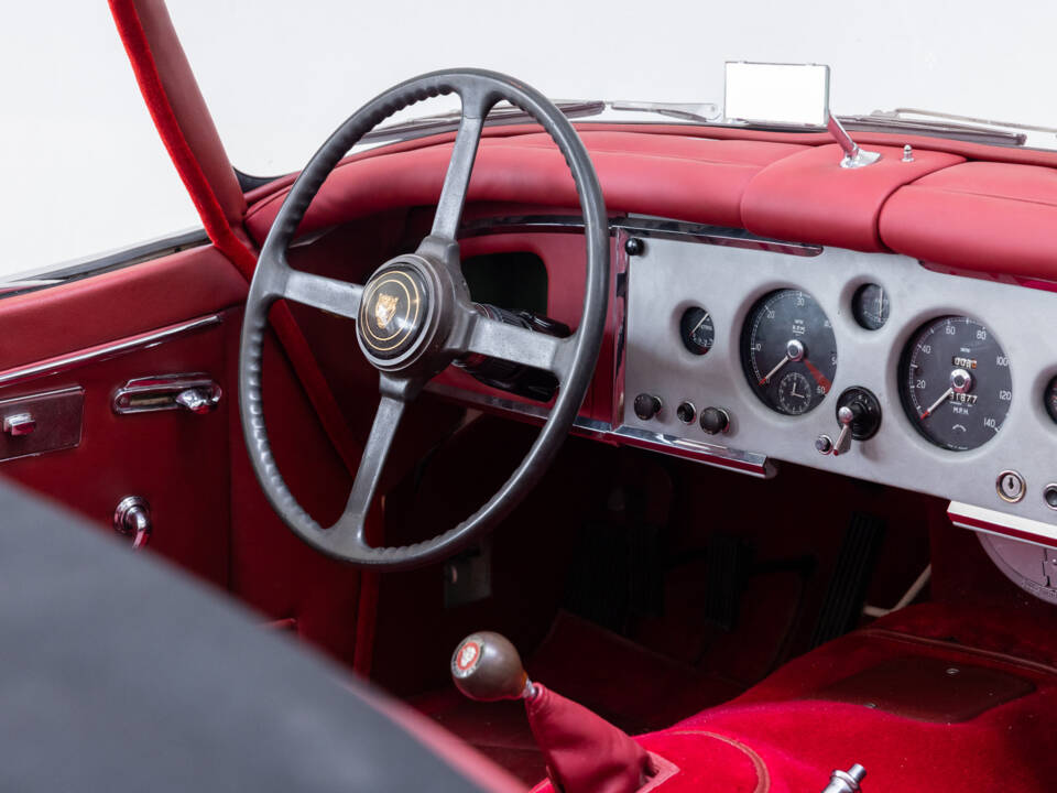 Imagen 8/30 de Jaguar XK 150 3.4 S OTS (1958)
