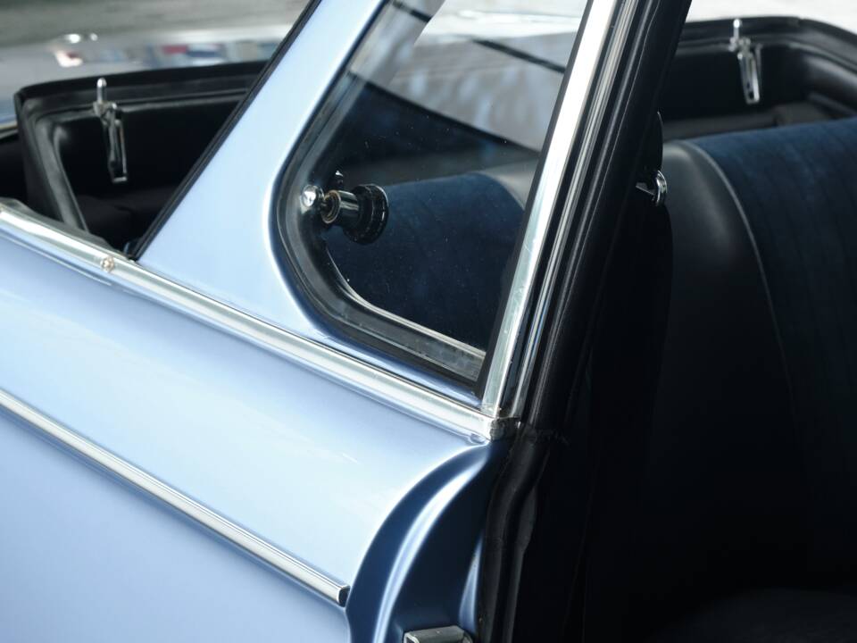 Bild 50/50 von BMW 2002 Baur (1975)