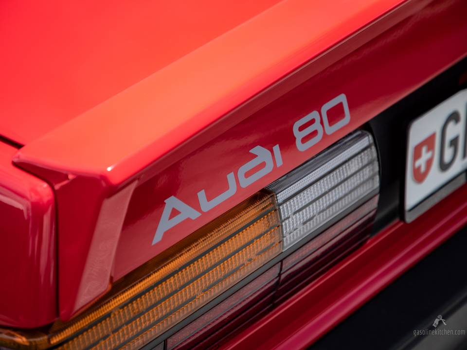 Image 22/53 of Audi 80 quattro (1984)