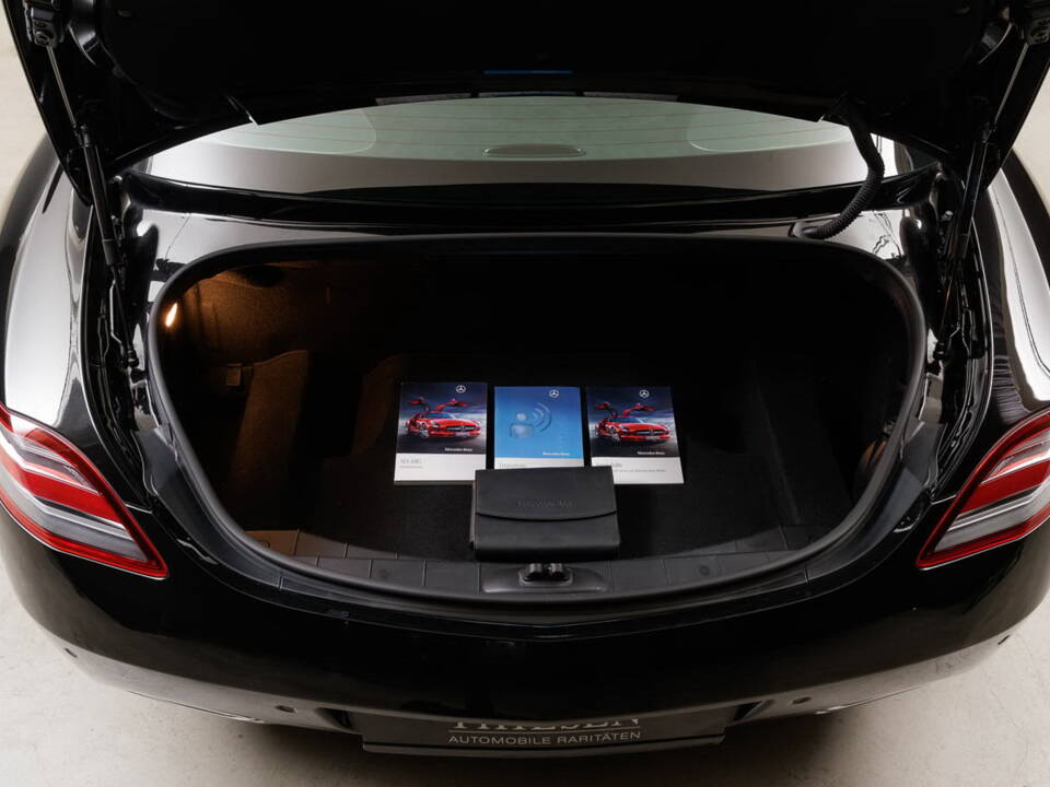 Bild 32/34 von Mercedes-Benz SLS AMG (2013)