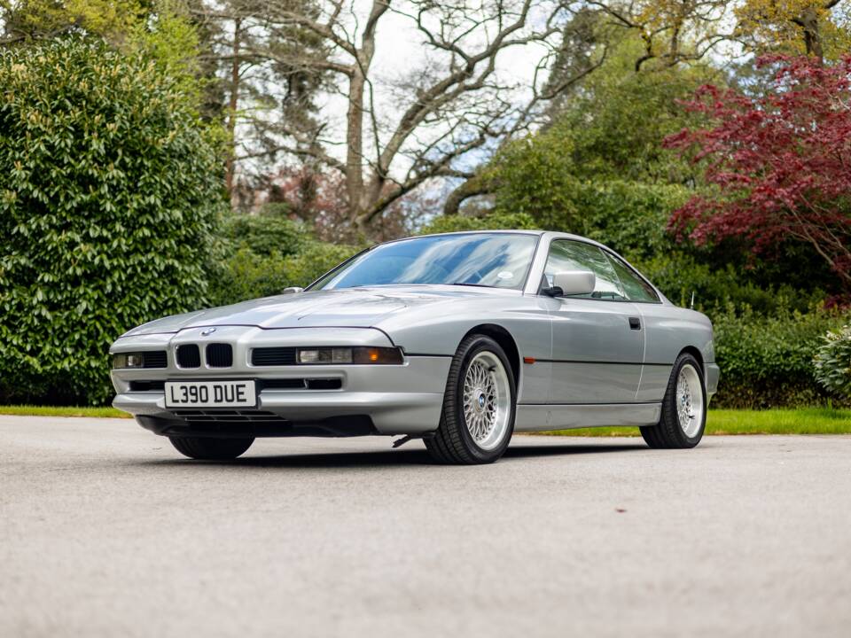 Image 29/35 de BMW 850Ci (1994)