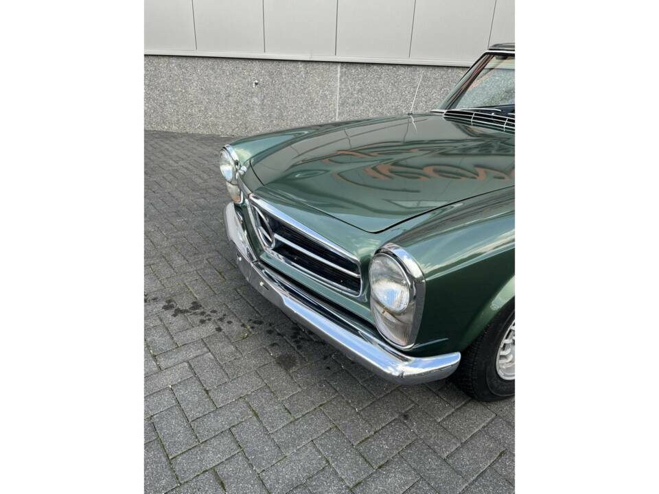 Image 5/50 of Mercedes-Benz 280 SL (1968)