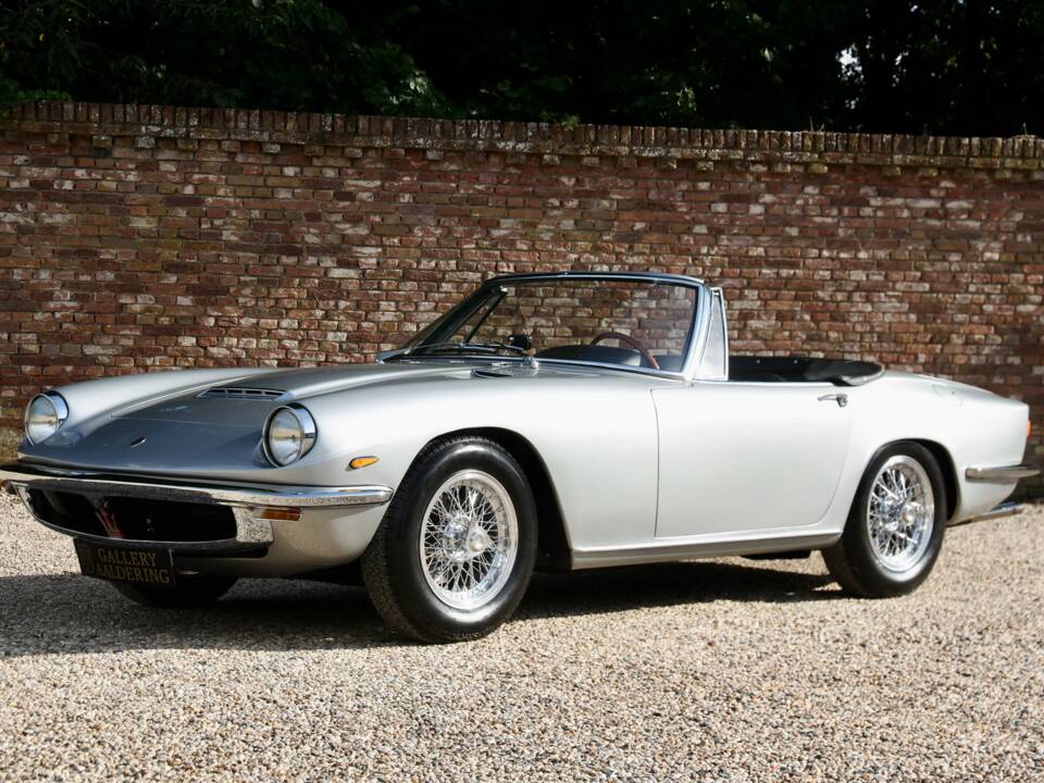Bild 24/50 von Maserati Mistral 3700 Spyder (1965)
