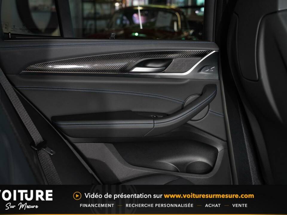 Image 19/42 of BMW X3 xDrive30e (2022)