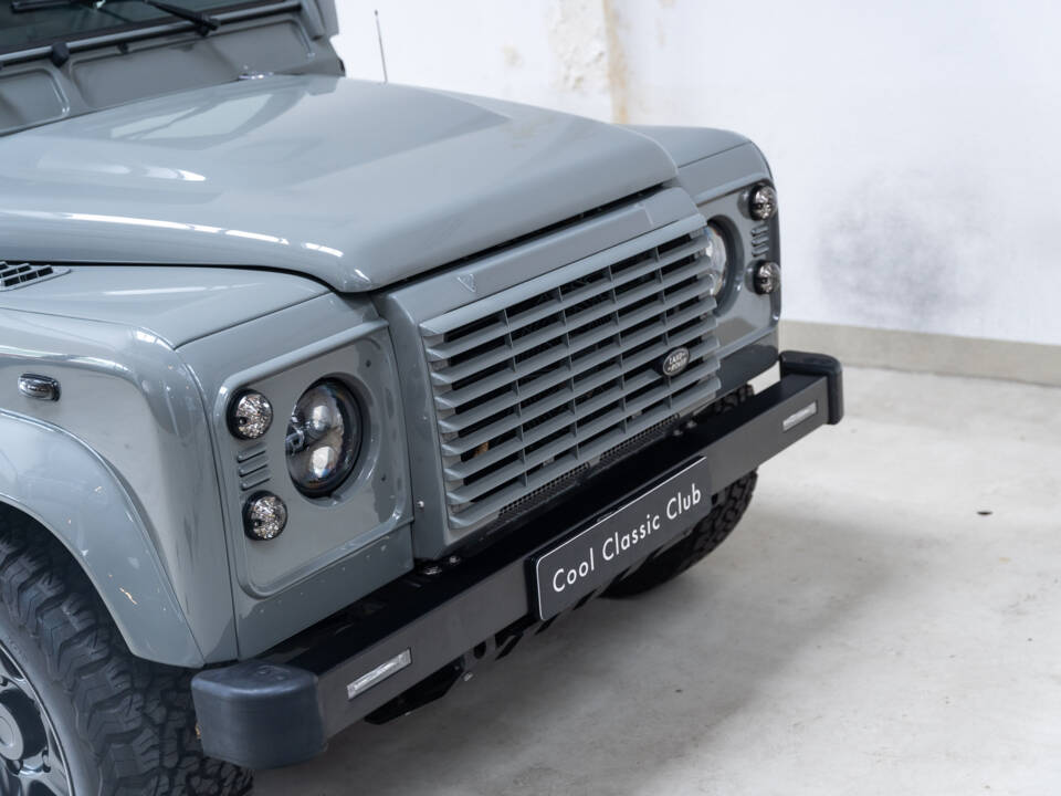 Imagen 19/31 de Land Rover Defender 90 TD4 (2008)