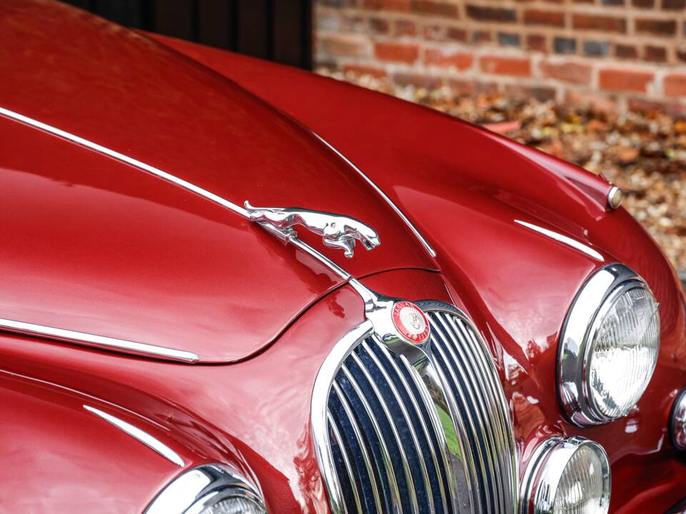 Image 24/42 of Jaguar Mk II 3.8 (1962)