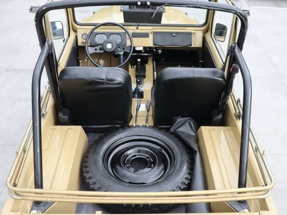 Image 10/50 de Suzuki LJ 80 (1980)