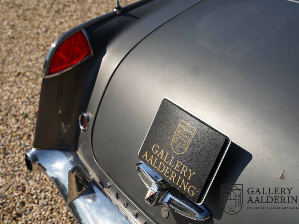 Image 49/50 of Facel Vega FV3 (1957)