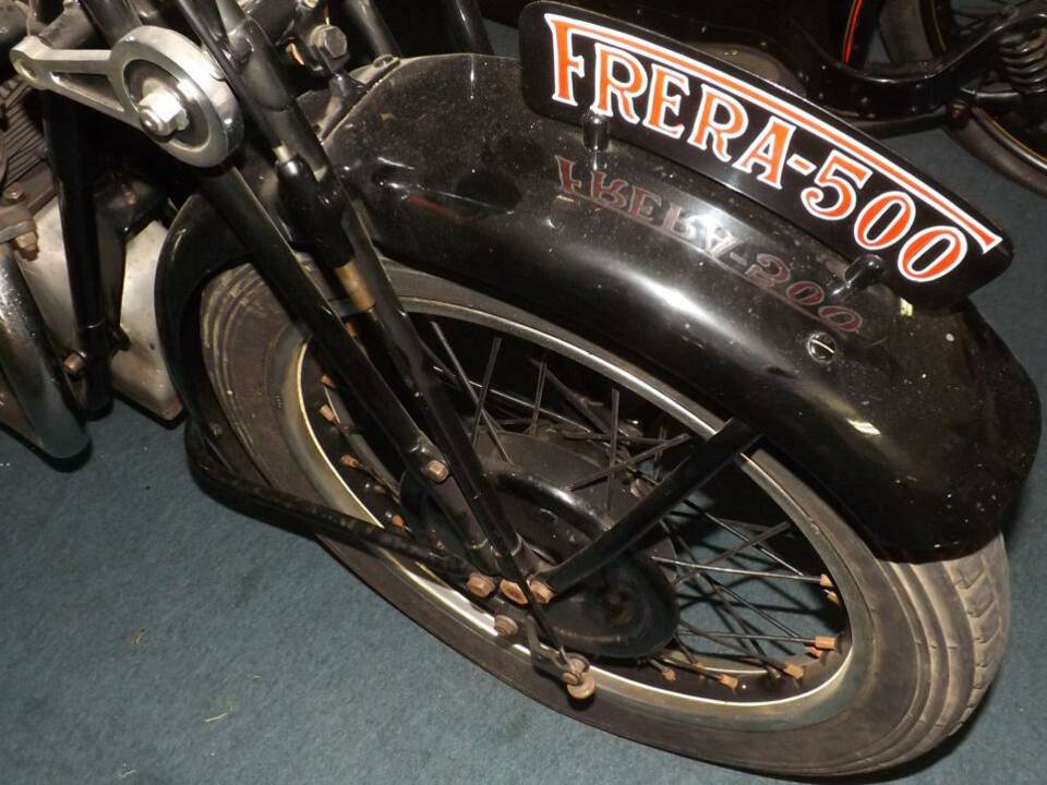 Imagen 5/35 de Frera Turismo 500 (1946)