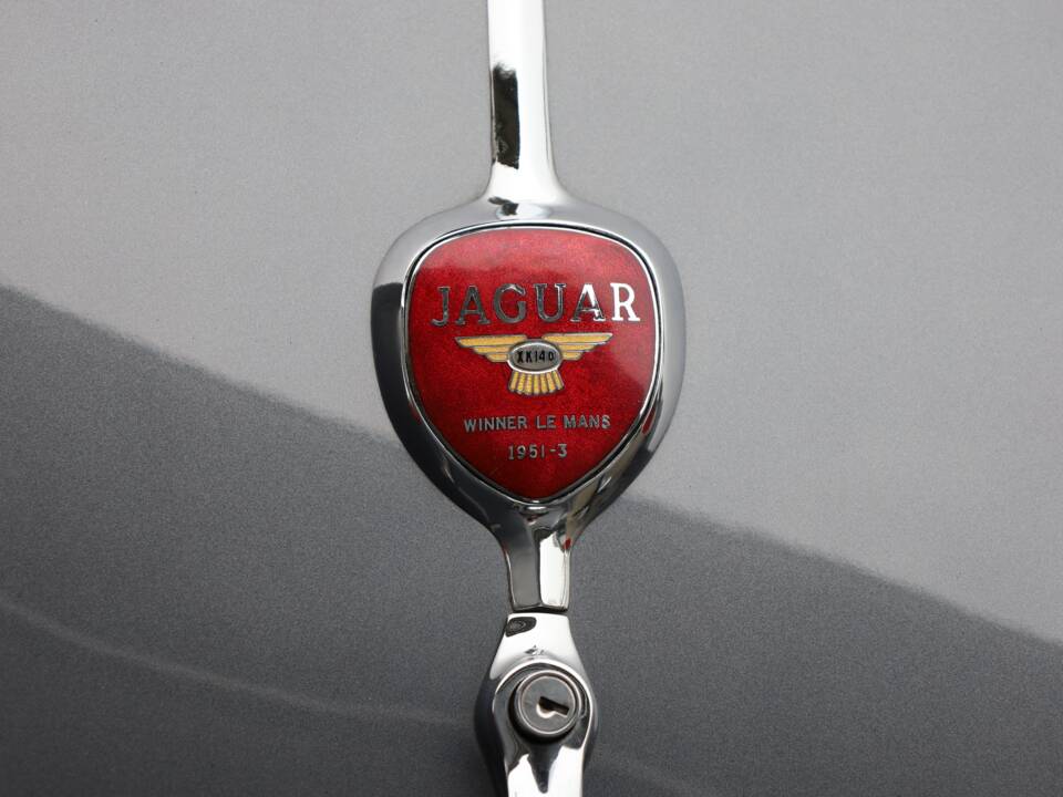 Afbeelding 19/23 van Jaguar XK 140 DHC (1956)