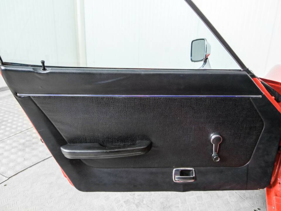 Image 25/50 of Datsun 240 Z (1974)